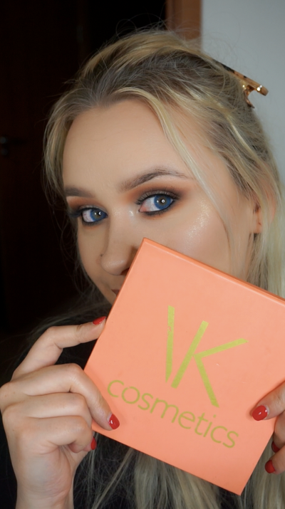 Vkcosmetics palette in action