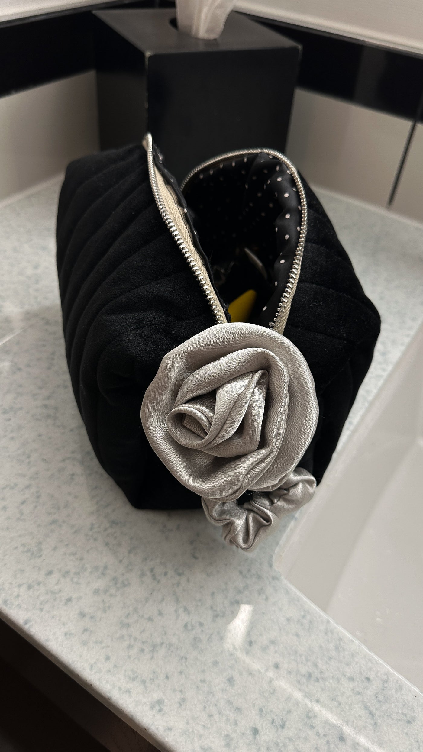 Sage flower scrunchie ￼