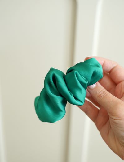 Empower barrette scrunchie